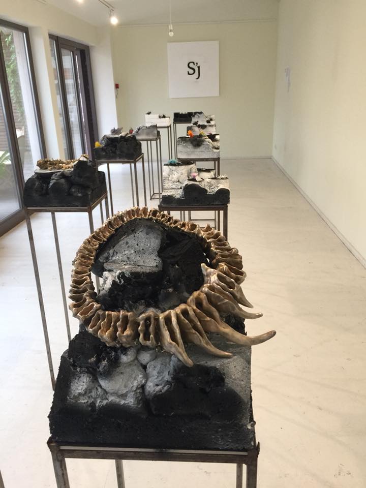 „Ramybės“ galerijoje – trys tapybos bei juvelyrikos parodos – nuotrauka 2
