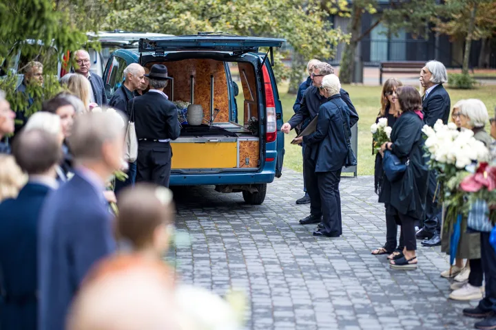 Palanga išlydėjo RoRa – taip buvo žinomas Rolandas Rastauskas –  į Amžinybę (FOTO GALERIJA) – nuotrauka 7