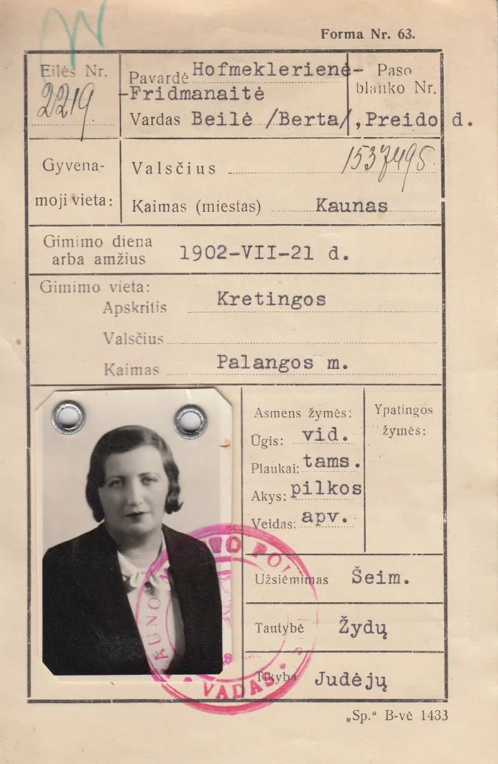 Palangiškės Beilės Bertos Fridmanaitės-Hofmeklerienės asmens paso kortelė. 1934 m. Kauno regioninis valstybės archyvas