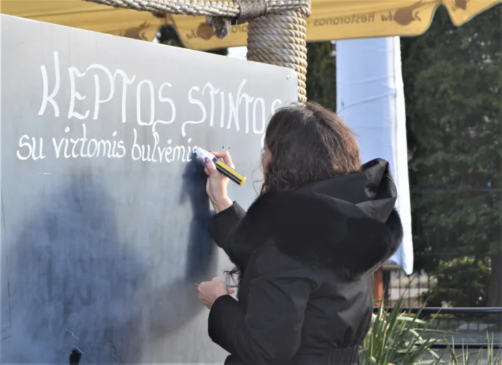 Palanga šurmuliuoja – prasidėjo Stintų šventė (NUOTRAUKŲ GALERIJA) – nuotrauka 1