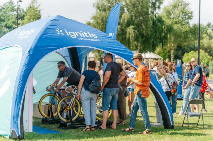 „Ignitis renewables“ Žvejų šventėje Šventojoje kvietė pažinti vėjo energetiką