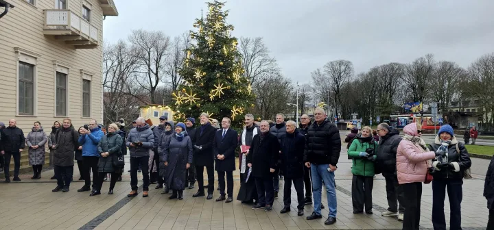 Palangos Kurhauzą papuošė grafų Tiškevičių giminės herbas – nuotrauka 3