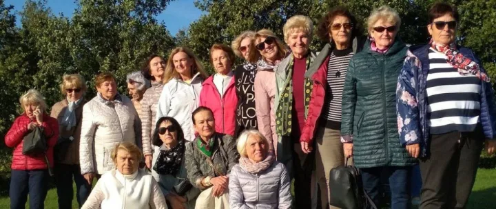 Palangos TAU senjorų šokių kolektyvas „Jūrė“ keliavo po Žemaitiją