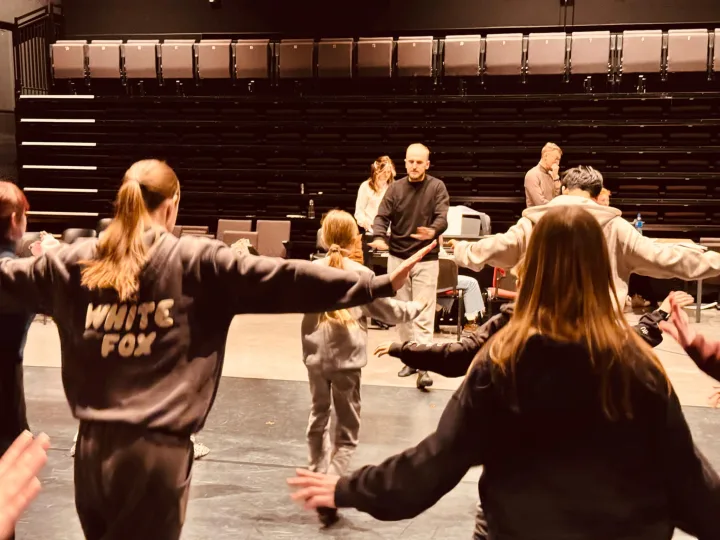Miuziklo „Matilda“ choreografas Taurūnas Baužas: siekiame, kad vaikai scenoje atsiskleistų tik gražiausiomis spalvomis – nuotrauka 3