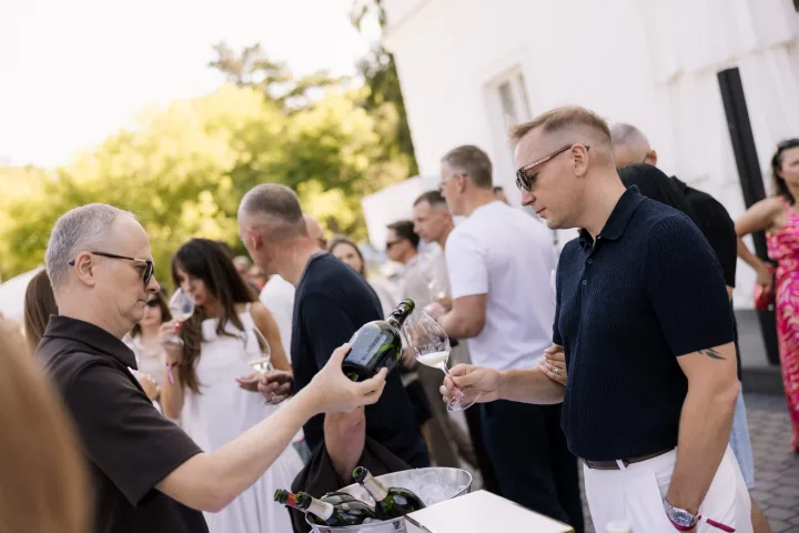 Greta Milerė Palangoje trečią kartą kūrė Šampanės dvasią: renginys sulaukė rekordinio susidomėjimo – nuotrauka 2