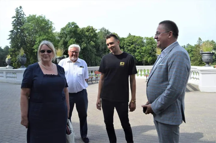 Savivaldybėje lankėsi Suomijos ambasadorė Lietuvoje Arja Makkonen ir Suomijos garbės konsulė Klaipėdos krašte Krister Castren (FOTO GALERIJA) – nuotrauka 1
