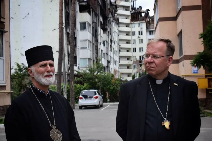 Arkivyskupas G. Grušas lankosi Ukrainoje