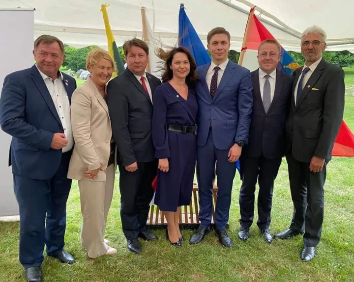 LSA viceprezidentas Šarūnas Vaitkus: "Savivaldybės galėtų savarankiškai paskirstyti piniginei socialinei paramai  nepanaudotas lėšas pagal faktinius socialinius poreikius jų teritorijose" (FOTOGALERIJA) – nuotrauka 3