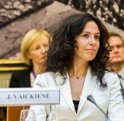 Jolita Vaickienė priėmė sprendimą – perėjo iš valdžios partijos „Tvarka ir teisingumas“ į opozicijoje esantį Liberalų sąjūdį.