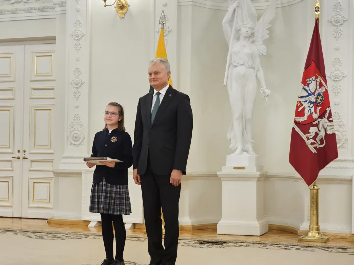 Konstitucijos egzamino laimėtoja 5-6 klasių kategorijoje – Palangos Vlado Jurgučio progimnazijos mokinė Elada Zažeckytė – nuotrauka 2