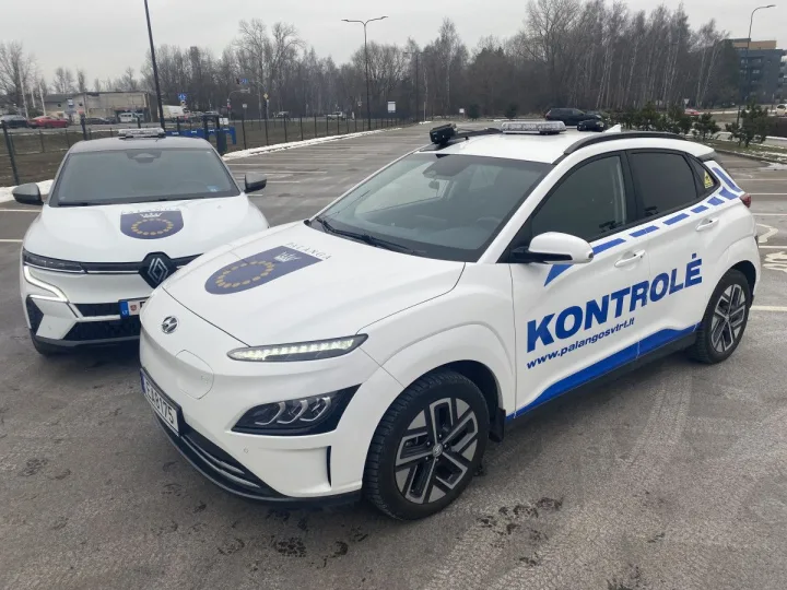 Palangos gatvėmis jau važinėja kontrolės automobilis, kuris pažeidimus fiksuoja vaizdo kameromis