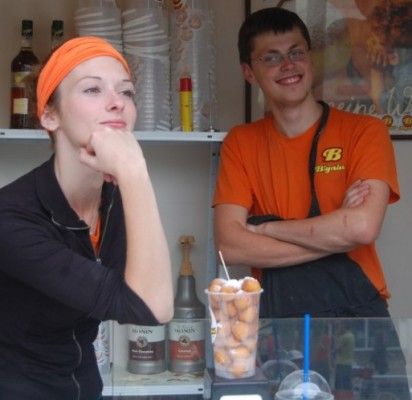 Spurgyčių pardavėjus studentus sujungė bendras pomėgis skaityti