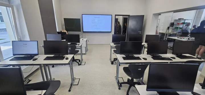 Palangos senojoje gimnazijoje atidarytas modernus PE-STEAM centras – sportas ir mokslas susijungia į vieną visumą – nuotrauka 5