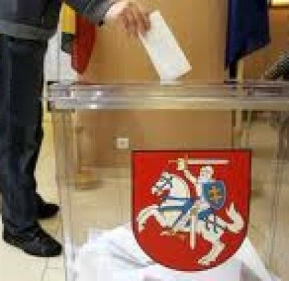 KGB karininko sūnus vėl veržėsi į Lietuvos prezidentus